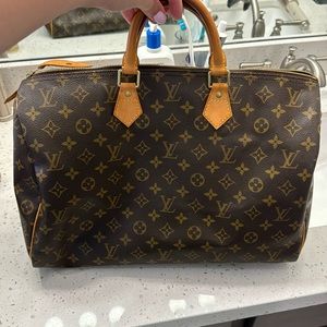 Louis Vuitton Speedy 40